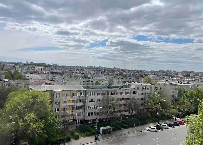 Fully Equipped, Moments Away From The Centre