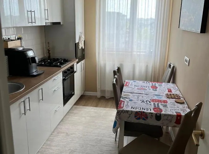 Apartament Fully Equipped, Moments Away From The Centre